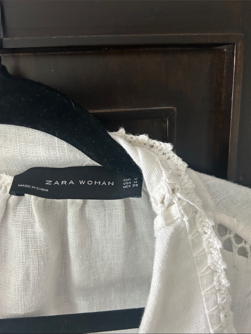 Zara White Linen Open-Front Robe with Drawstring - Picture 4 of 7